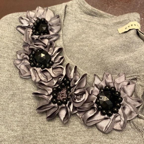 Gray button up the front sweater. Suitable for evening wear. Size XL - Picture 7 of 10